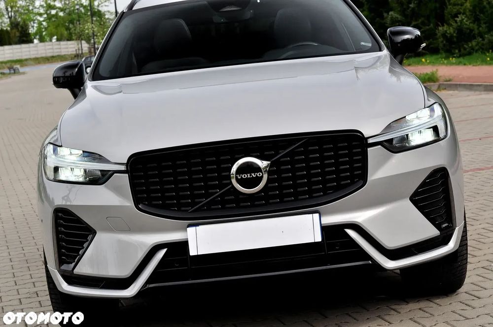 Volvo XC 60 T6 AWD Recharge Geartronic RDesign - 8