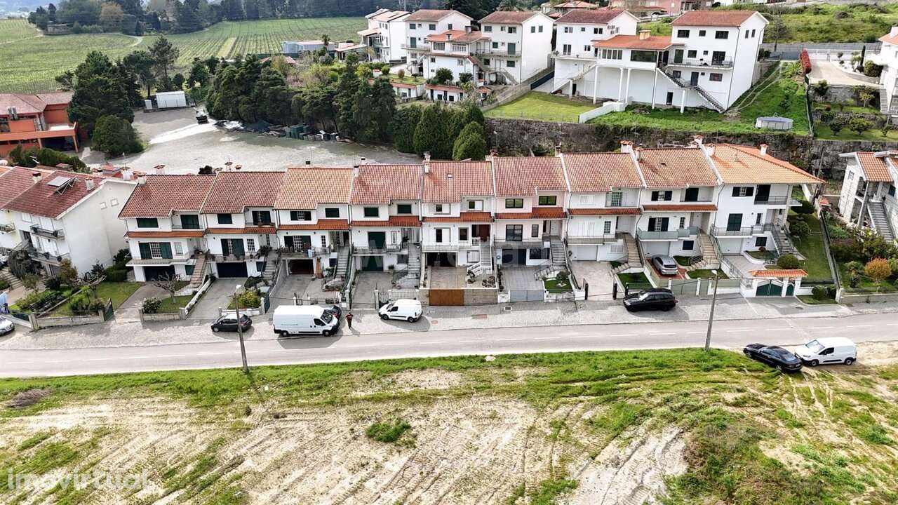 Moradia V4 Marco de Canaveses - Grande imagem: 2/20