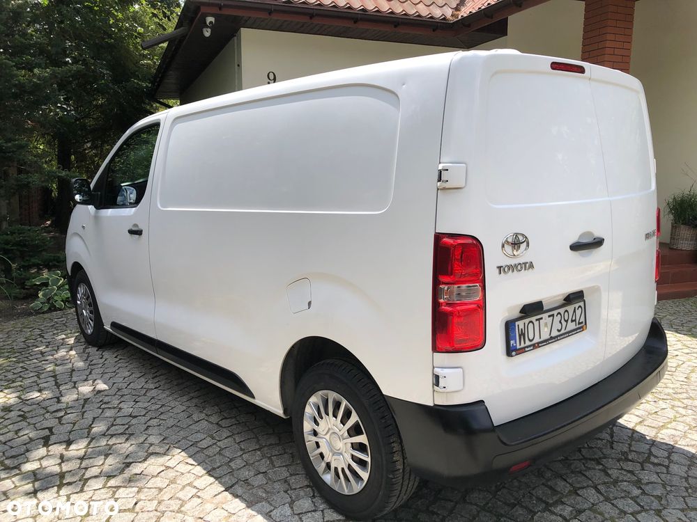 Toyota ProAce D-4D Medium 3,0t (bryg.) - 3