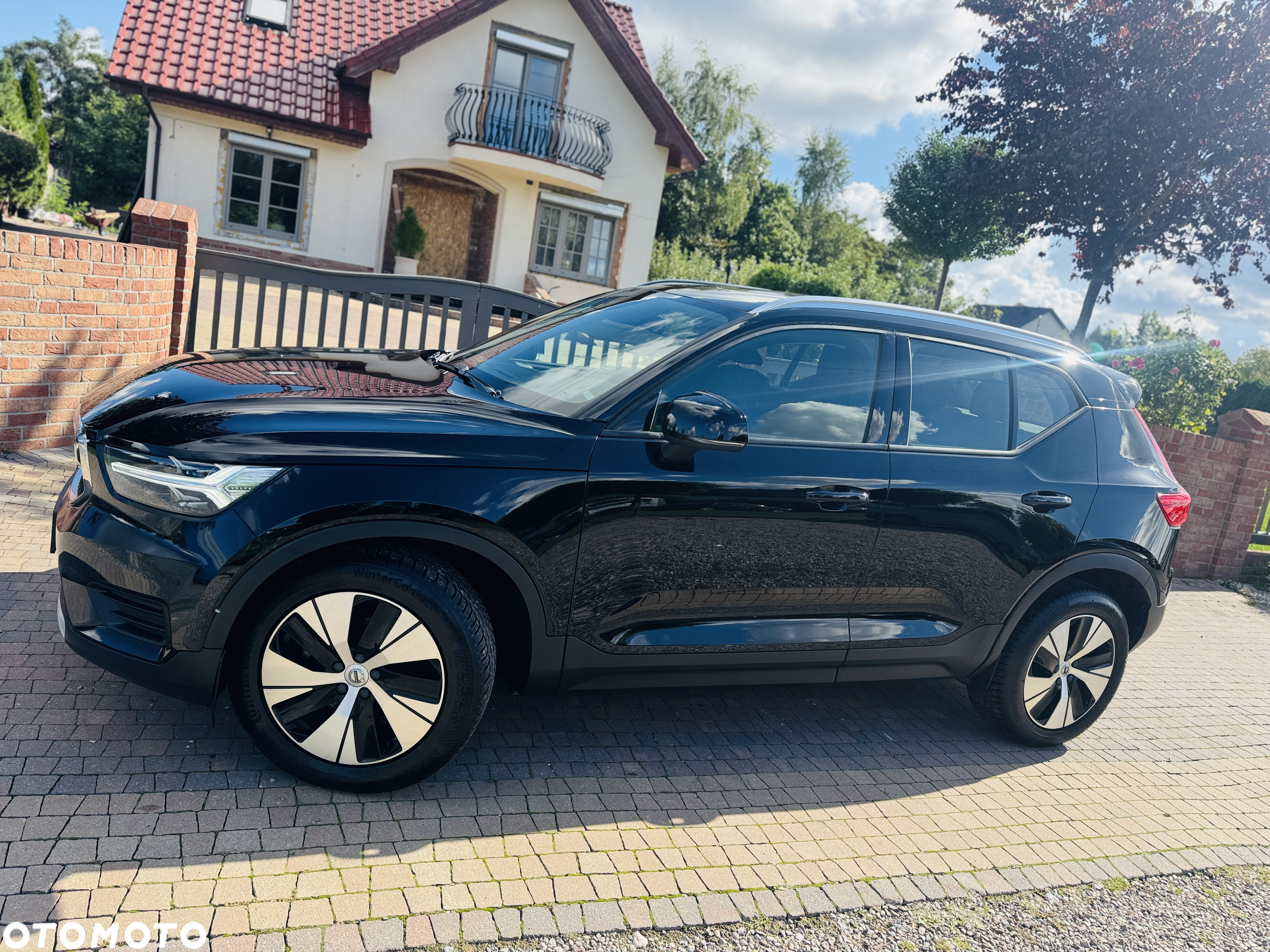 Volvo XC 40 T2 Plus Dark - 16