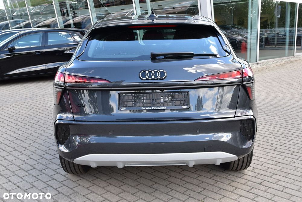 Audi Q3 Sportback - 6