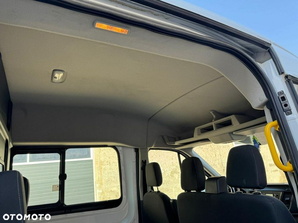 Ford Transit - 19