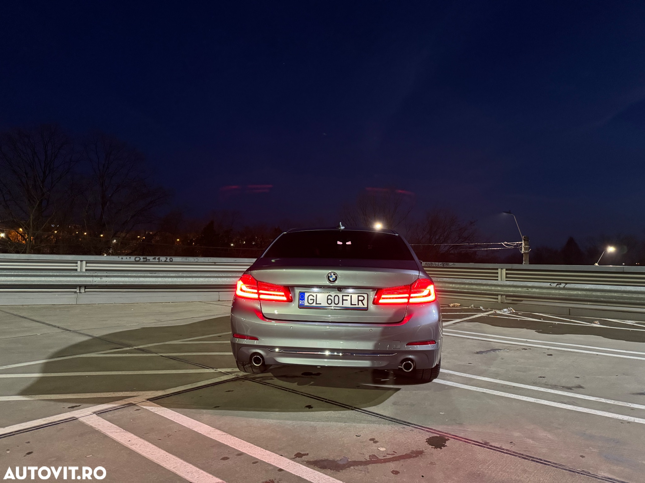 BMW Seria 5 530i xDrive AT - 10