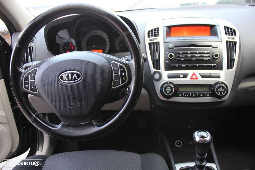 Kia Ceed 1.6 CRDi EX - 15