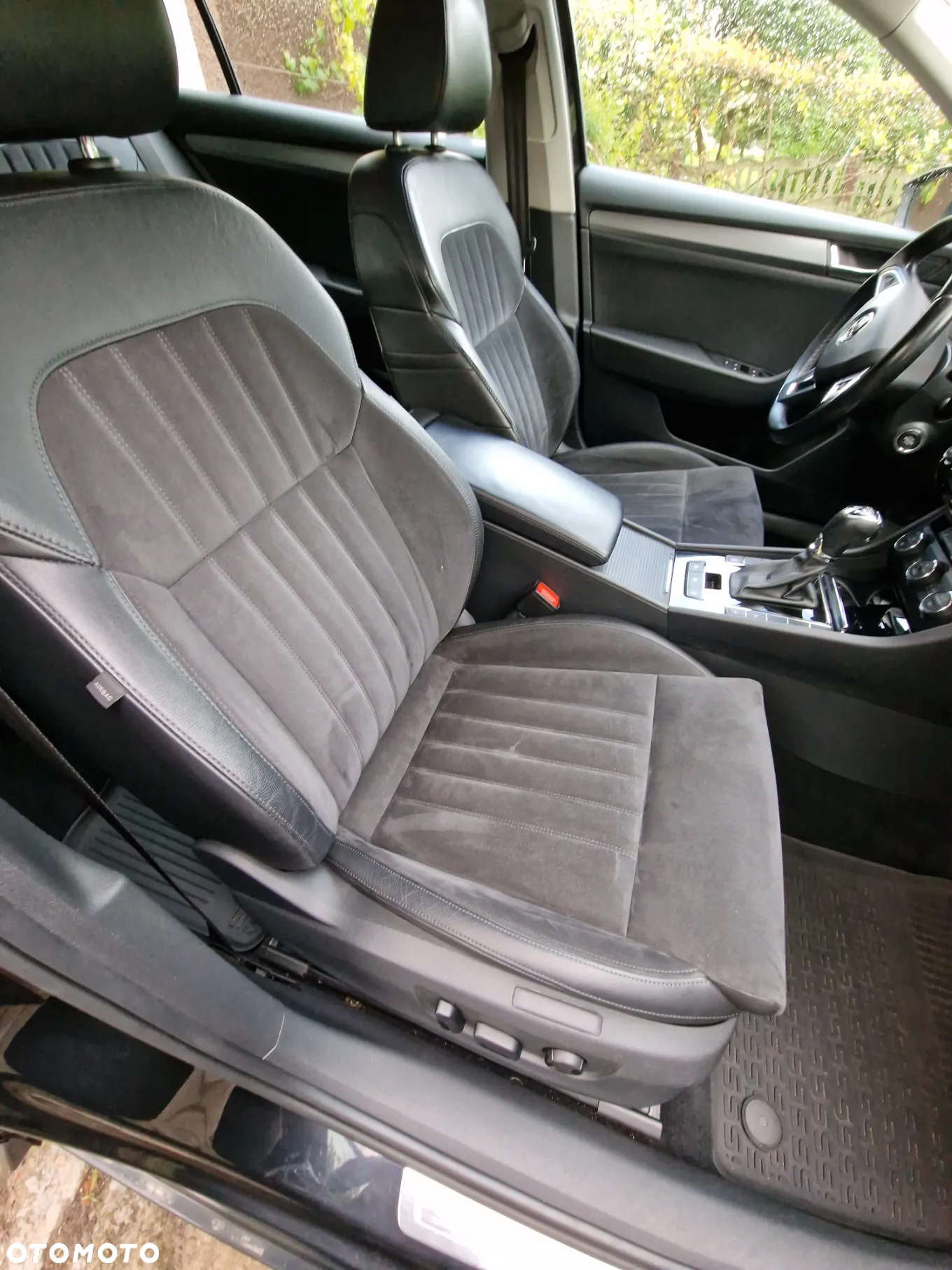 Skoda Superb 2.0 TDI 4x4 Style DSG - 13