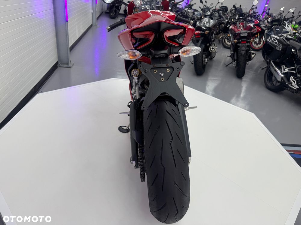 Ducati Panigale 899 - 19