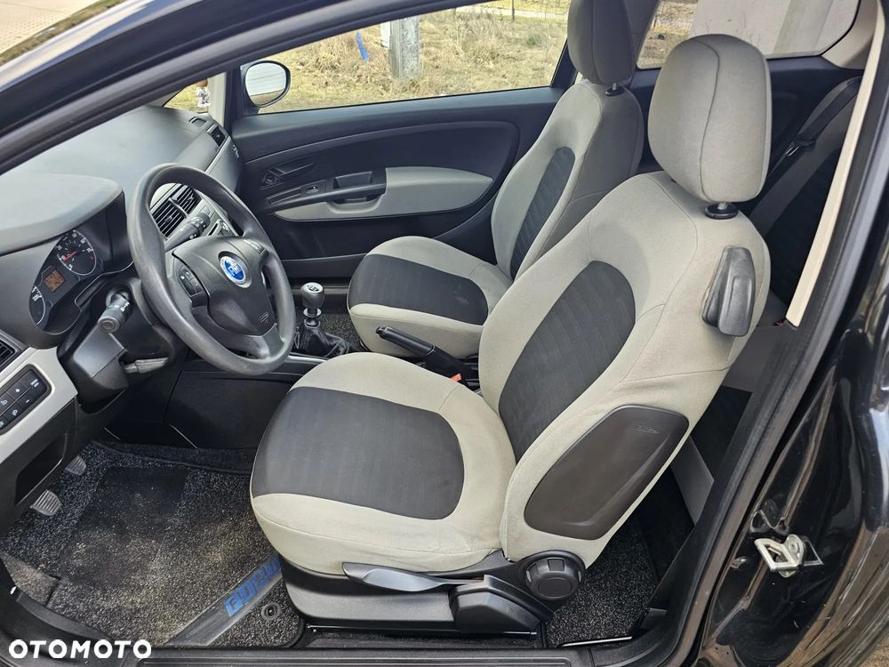 Fiat Punto 1.4 16V Emotion - 5