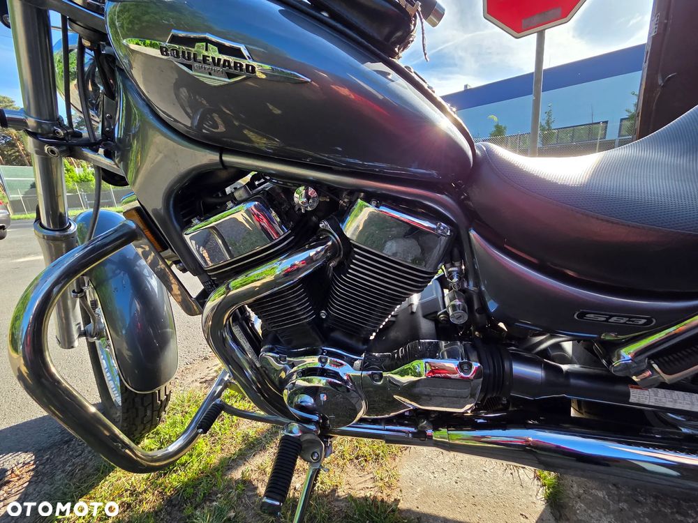 Suzuki Boulevard - 6