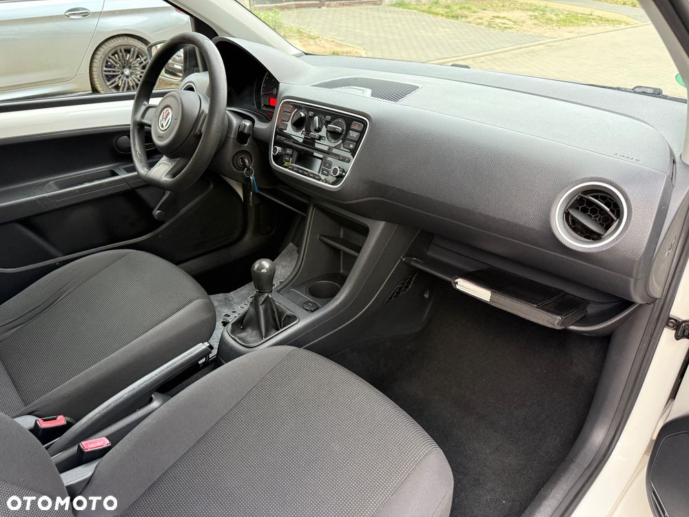 Volkswagen up! 1.0 Take - 8