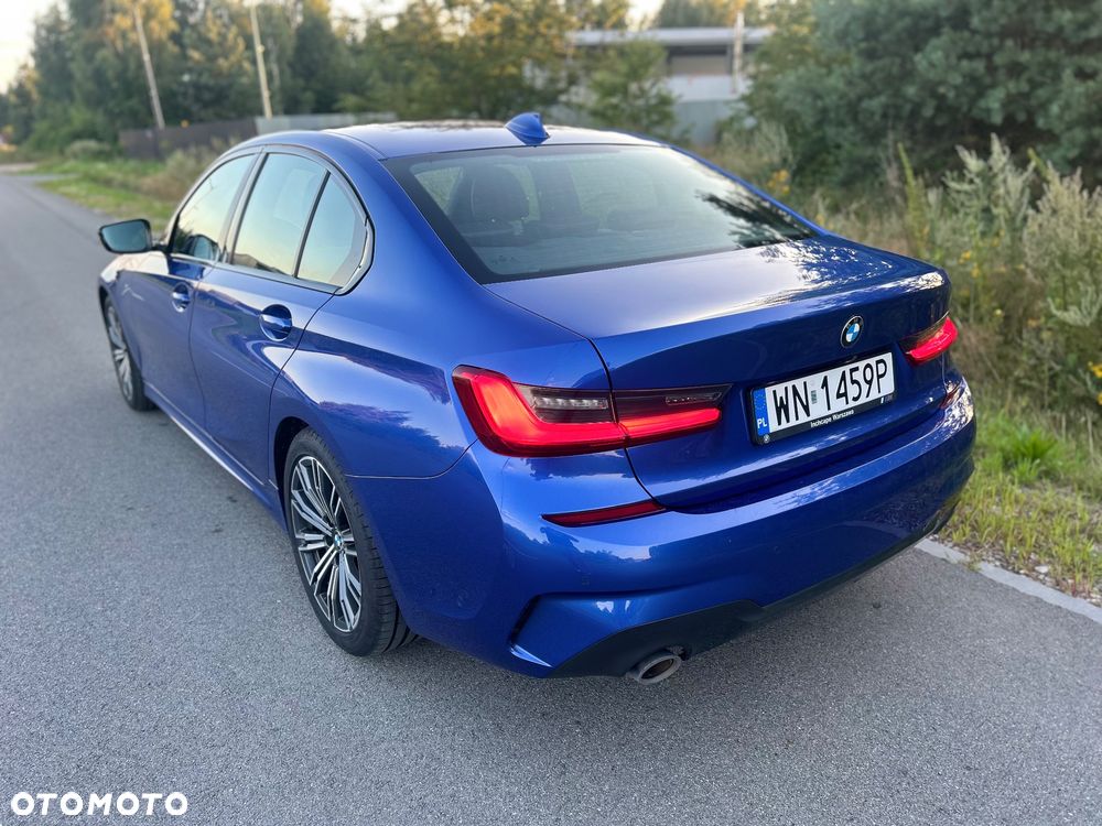 BMW Seria 3 318i M Sport - 16