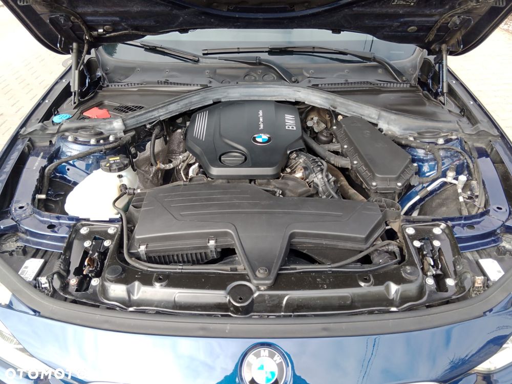 BMW Seria 3 - 32