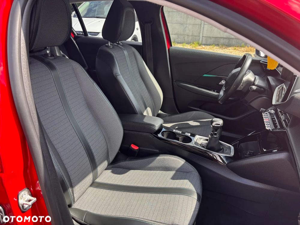 Peugeot 208 PureTech 100 Allure - 12