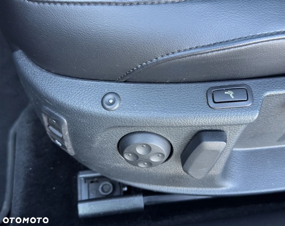 Volkswagen Passat 3.6 V6 4Motion DSG Highline - 19