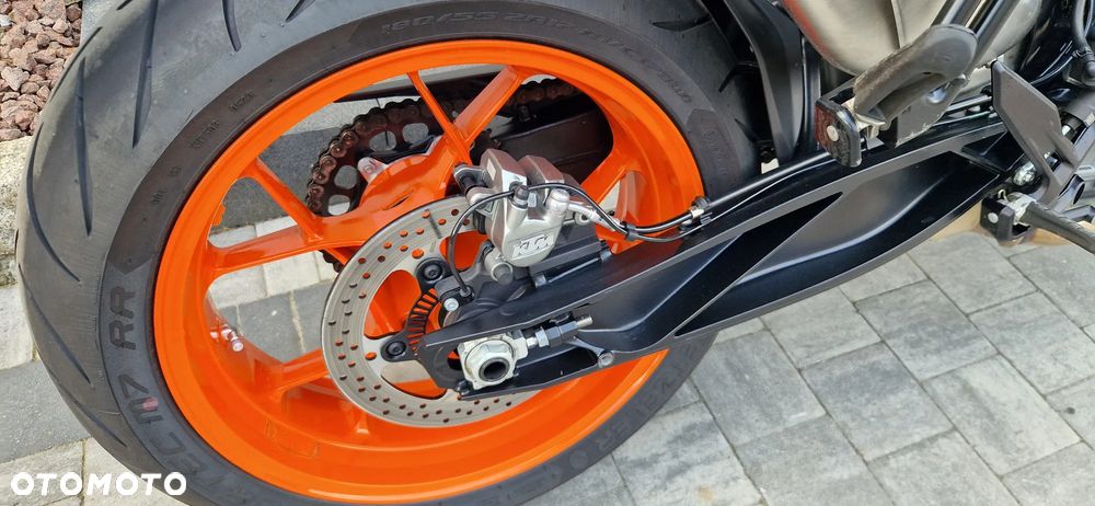 KTM Duke 790 - 3