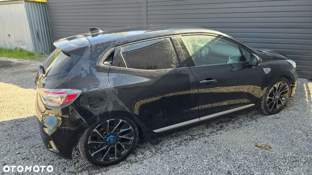 Renault Clio - 25