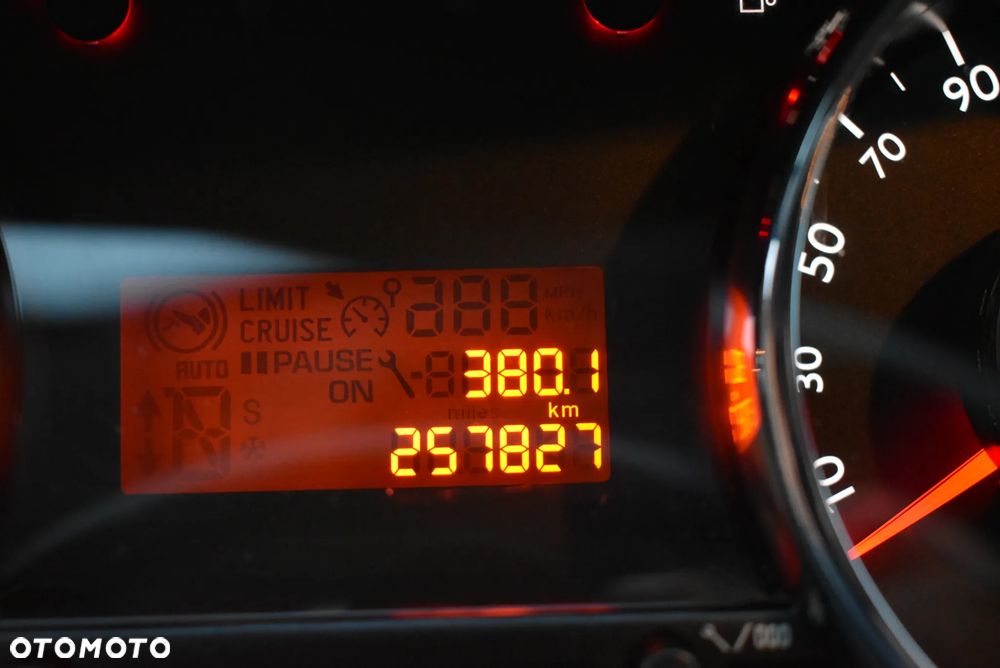 Peugeot 3008 1.6 HDi Trendy - 16