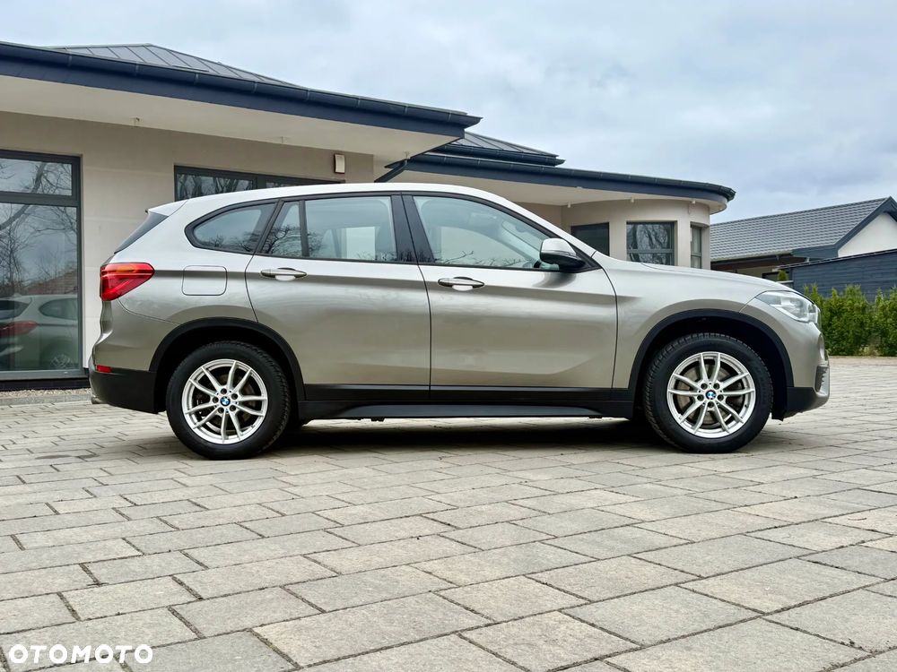 BMW X1 xDrive20d xLine sport - 9