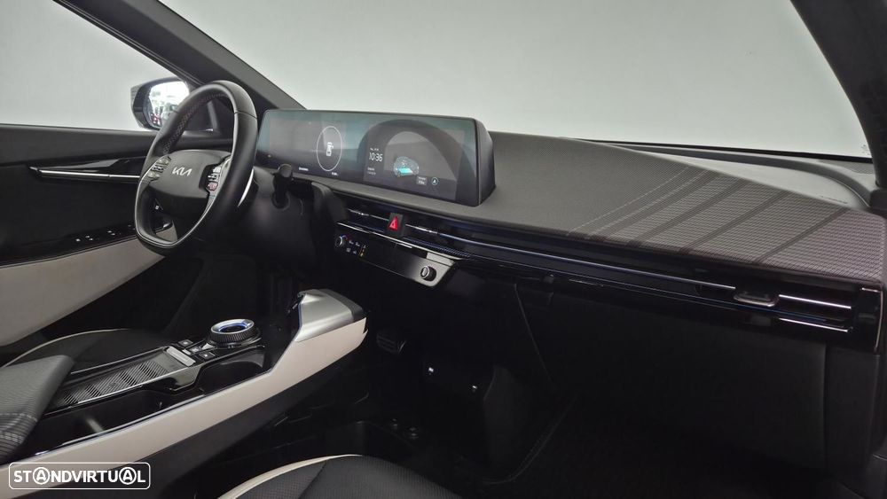 Kia EV6 77.4 kWh Tech - 7