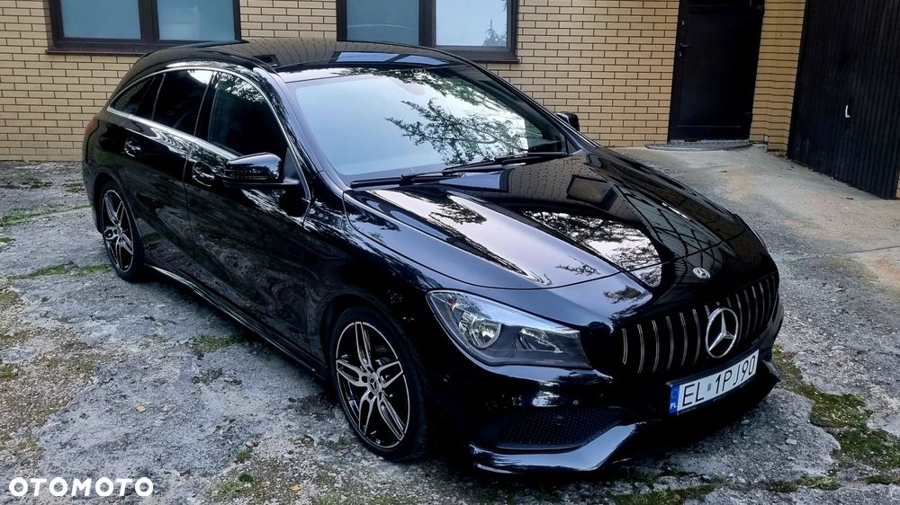 Mercedes-Benz CLA - 12