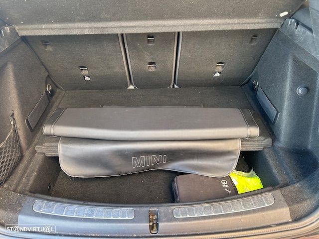 MINI Countryman Cooper D - 12