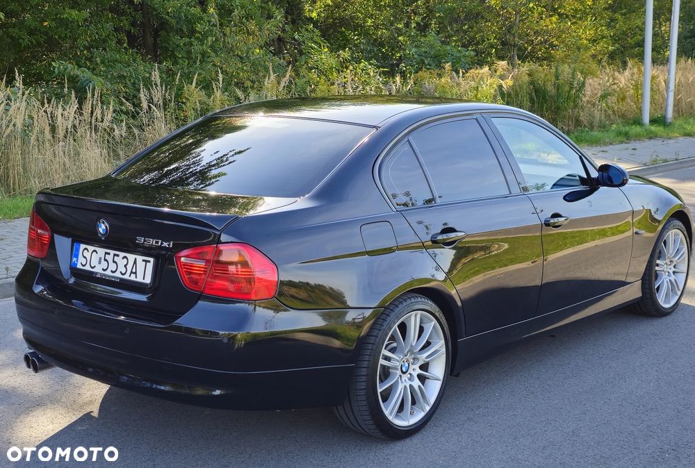 BMW Seria 3 330xi - 8