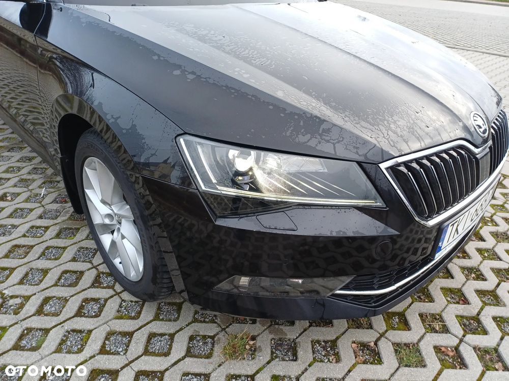 Skoda Superb 2.0 TDI Ambition - 13