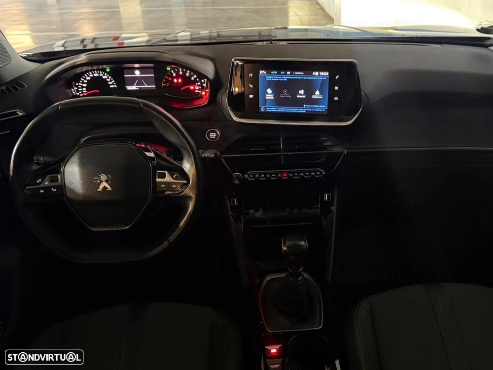 Peugeot 2008 1.2 PureTech Allure - 4