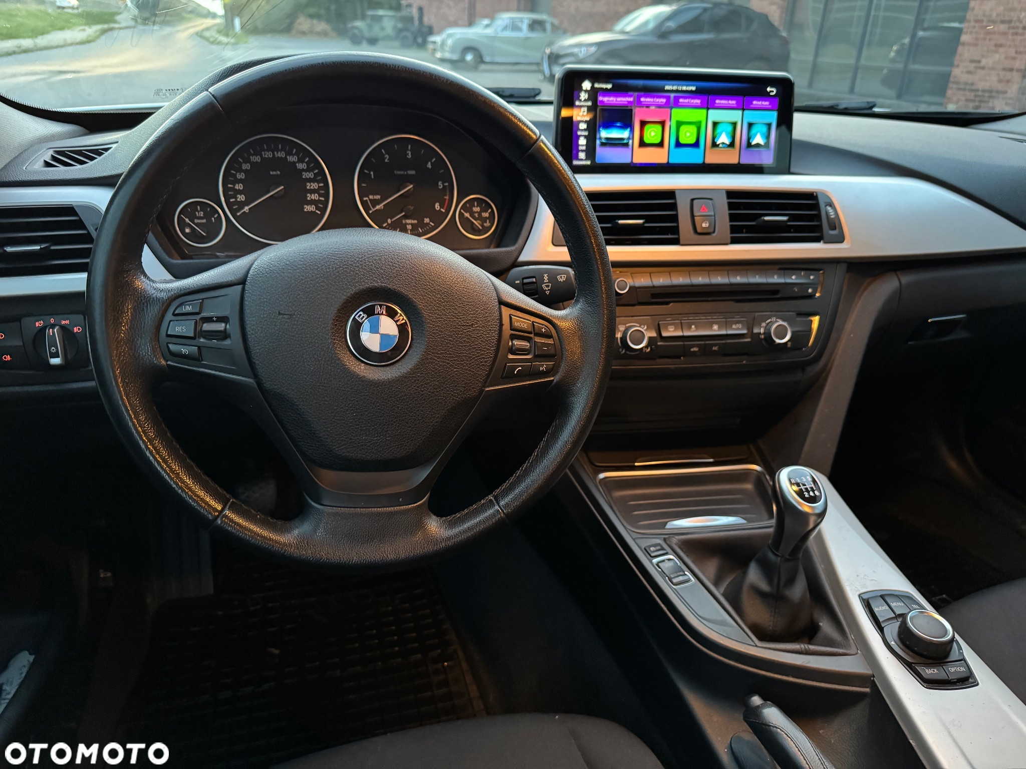 BMW Seria 3 316d - 9
