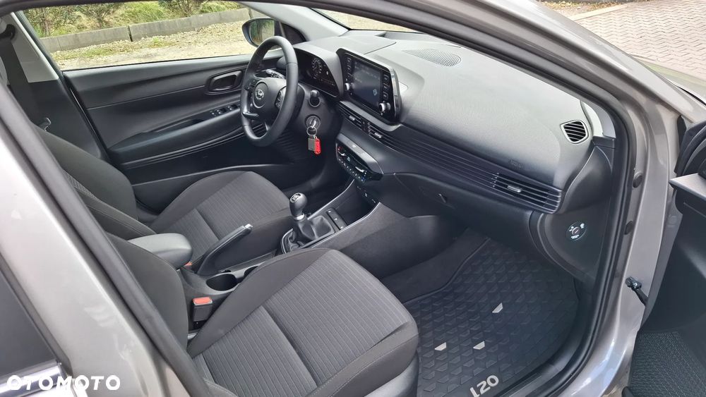 Hyundai i20 1.2 Modern - 21