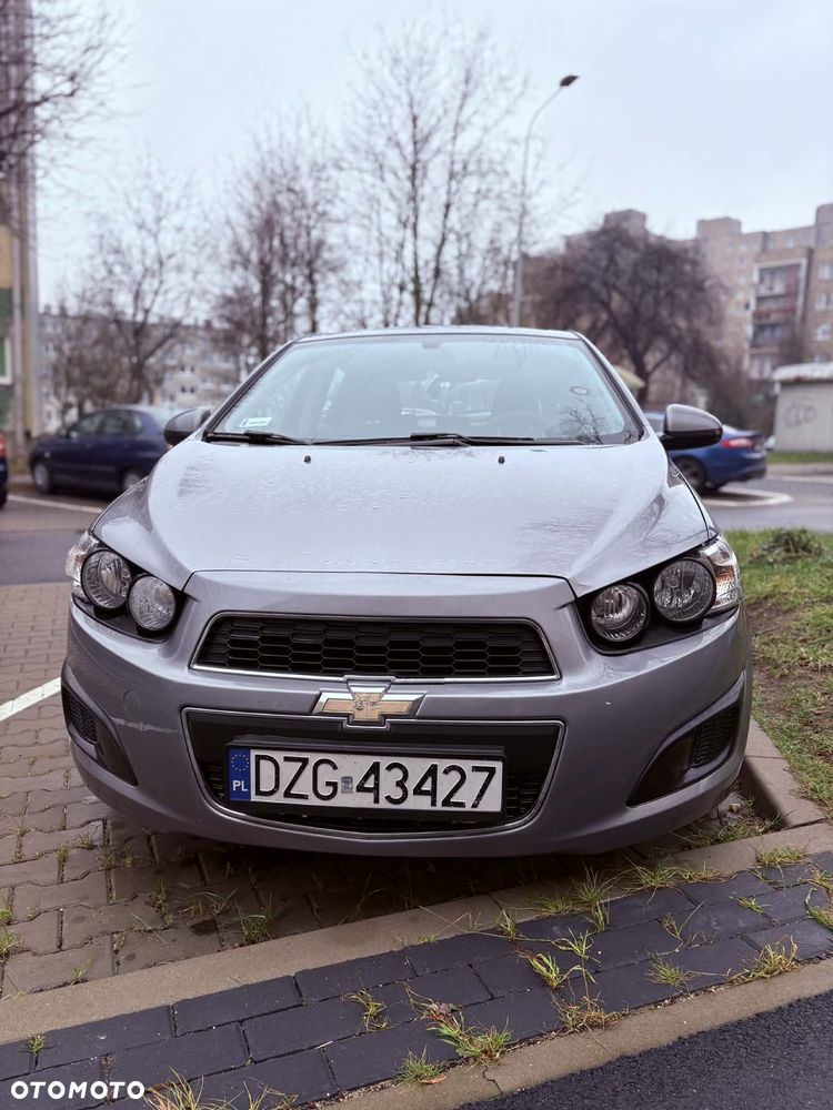 Chevrolet Aveo 1.2 LS - 12