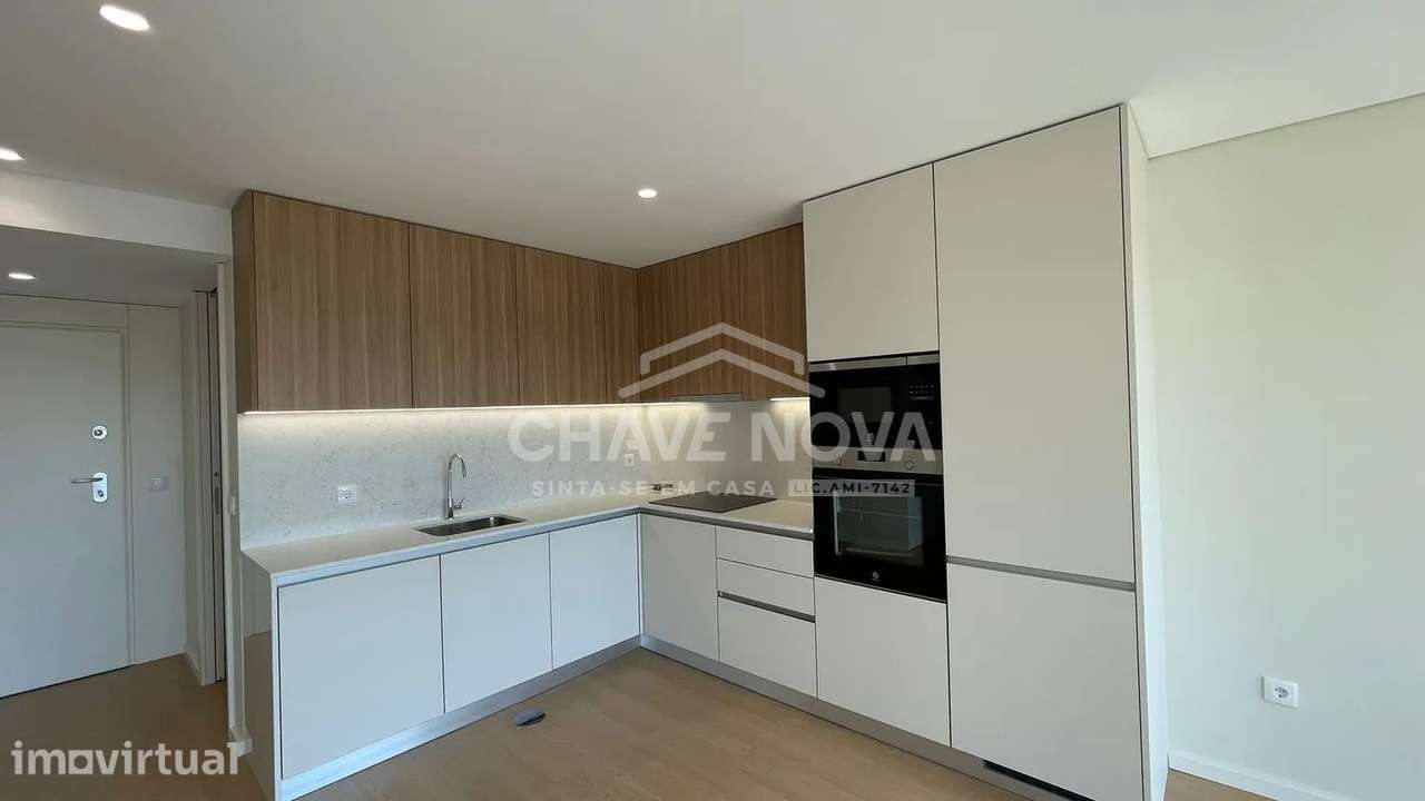T2 Novo Moderno em Vilar do Paraíso Conforto e Qualidade-MAD/02045/MH - Grande imagem: 2/16