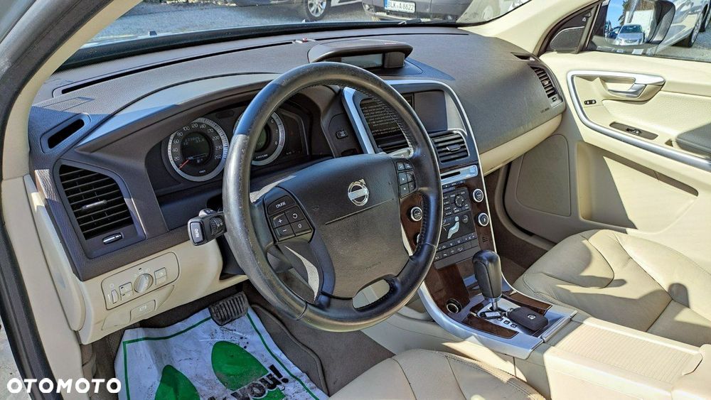 Volvo XC 60 - 29
