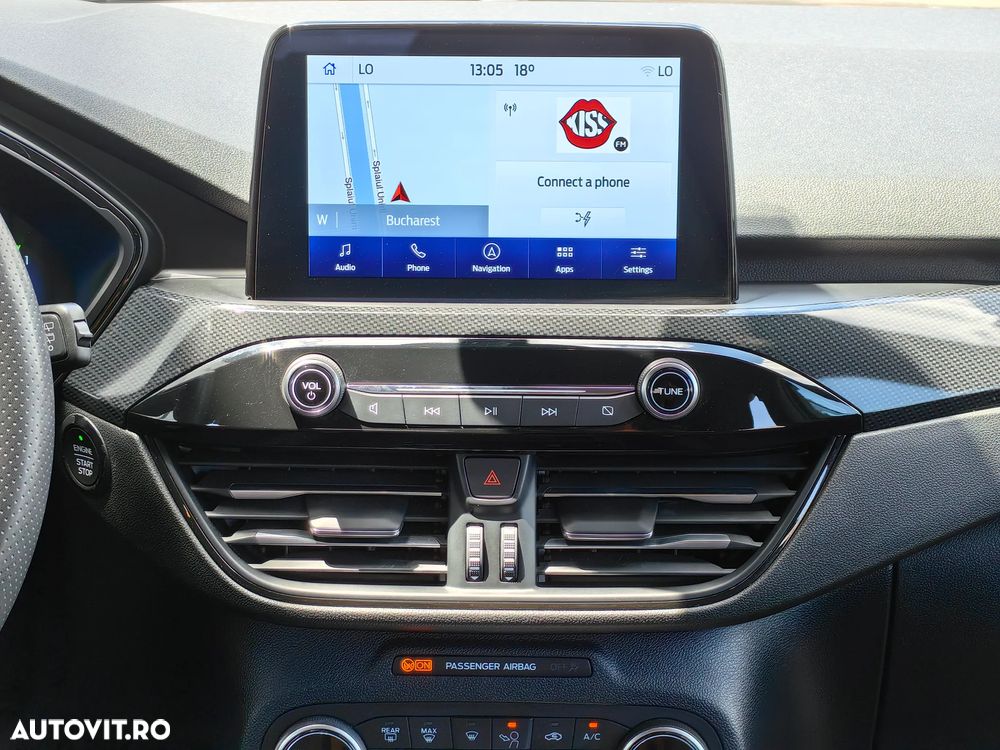 Ford Kuga 2.5 Duratec FHEV ST-LINE - 9