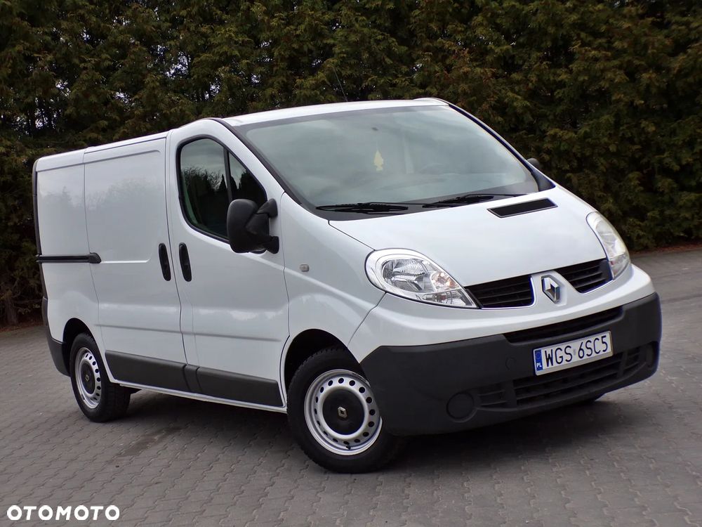 Renault TRAFIC - 13