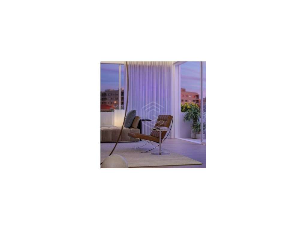 T4 no Coração de Matosinhos com Patio e 3 Lugares de Garagem - Grande imagem: 3/26