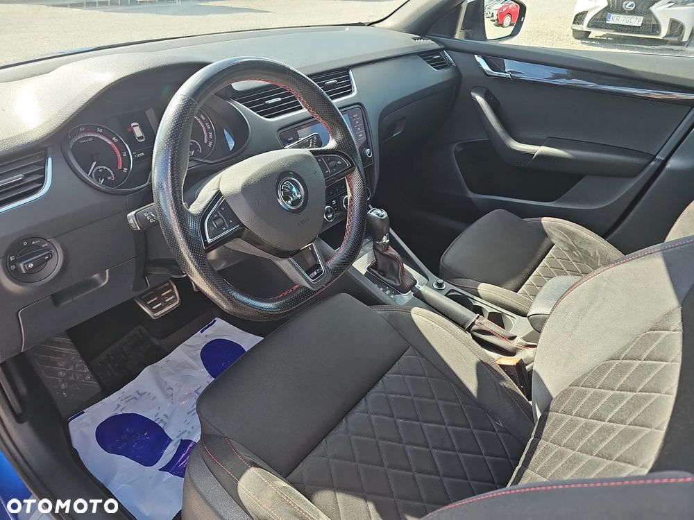 Skoda Octavia 2.0 TSI GPF RS 245 DSG - 10