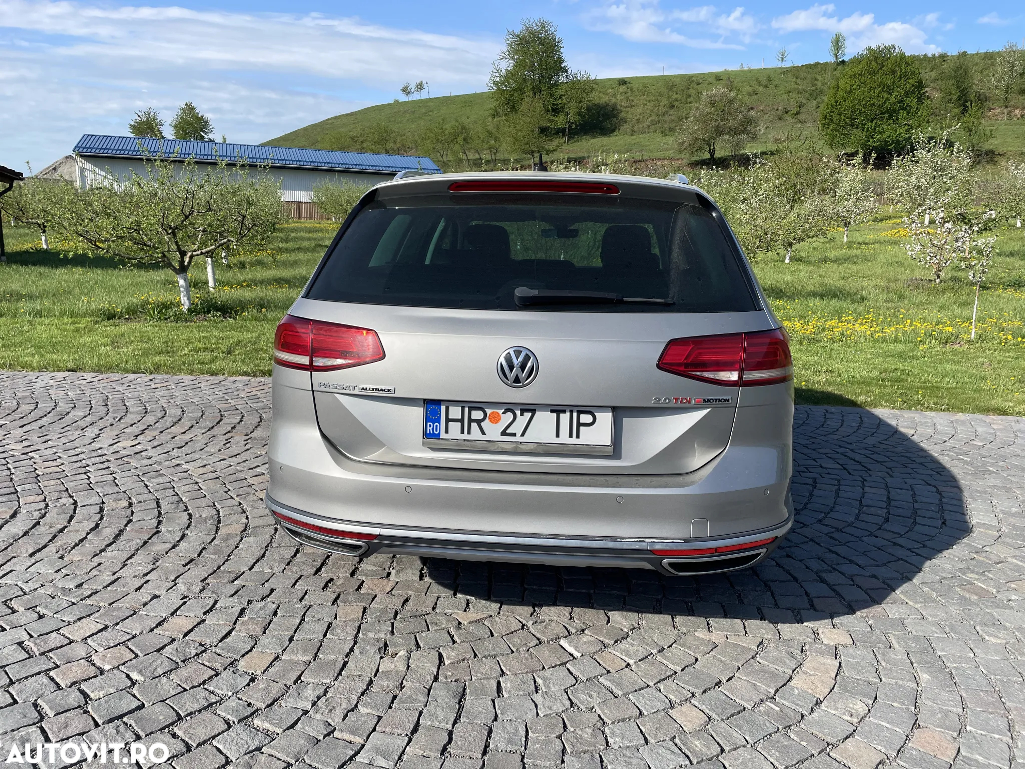 Volkswagen Passat Alltrack 2.0 TDI DSG 4Motion - 9