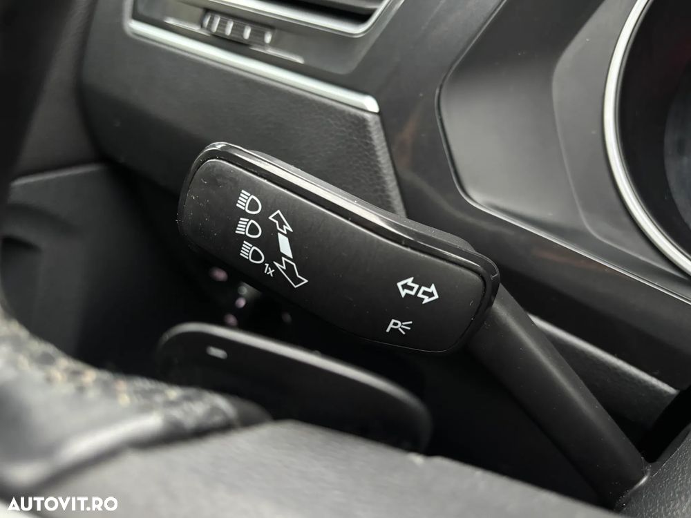 Volkswagen Tiguan 2.0 TDI SCR 4Motion DSG Comfortline - 24