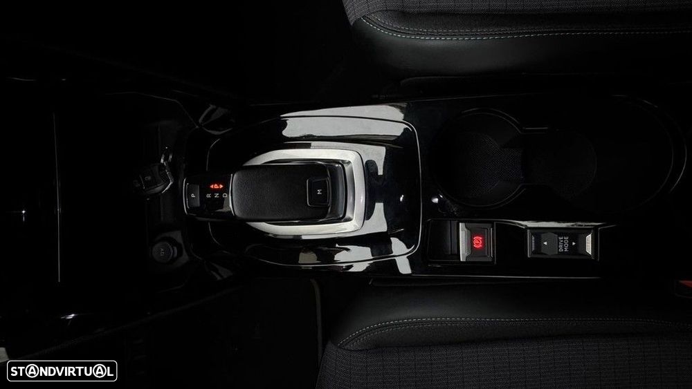 Peugeot 2008 1.5 BlueHDi Allure Pack EAT8 - 14