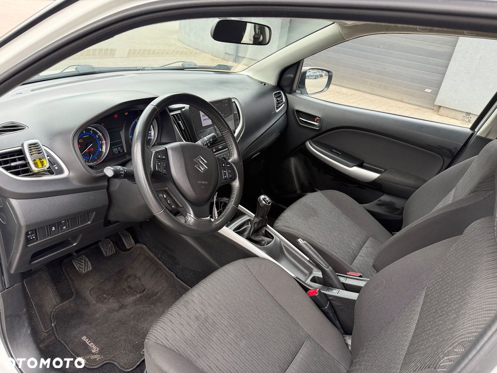 Suzuki Baleno 1.2 Premium Plus - 8