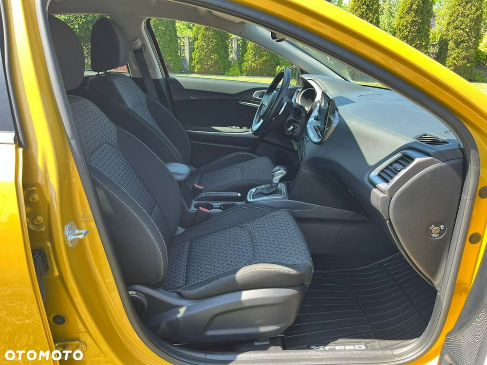 Kia XCeed - 39