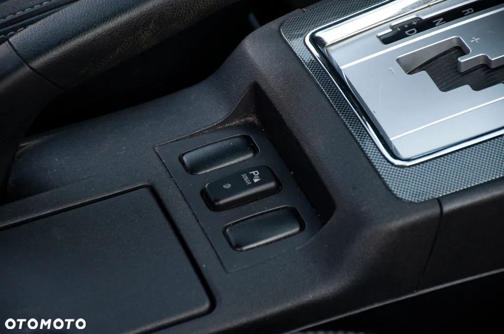 Mitsubishi Lancer 1.8 CVT Intense - 11