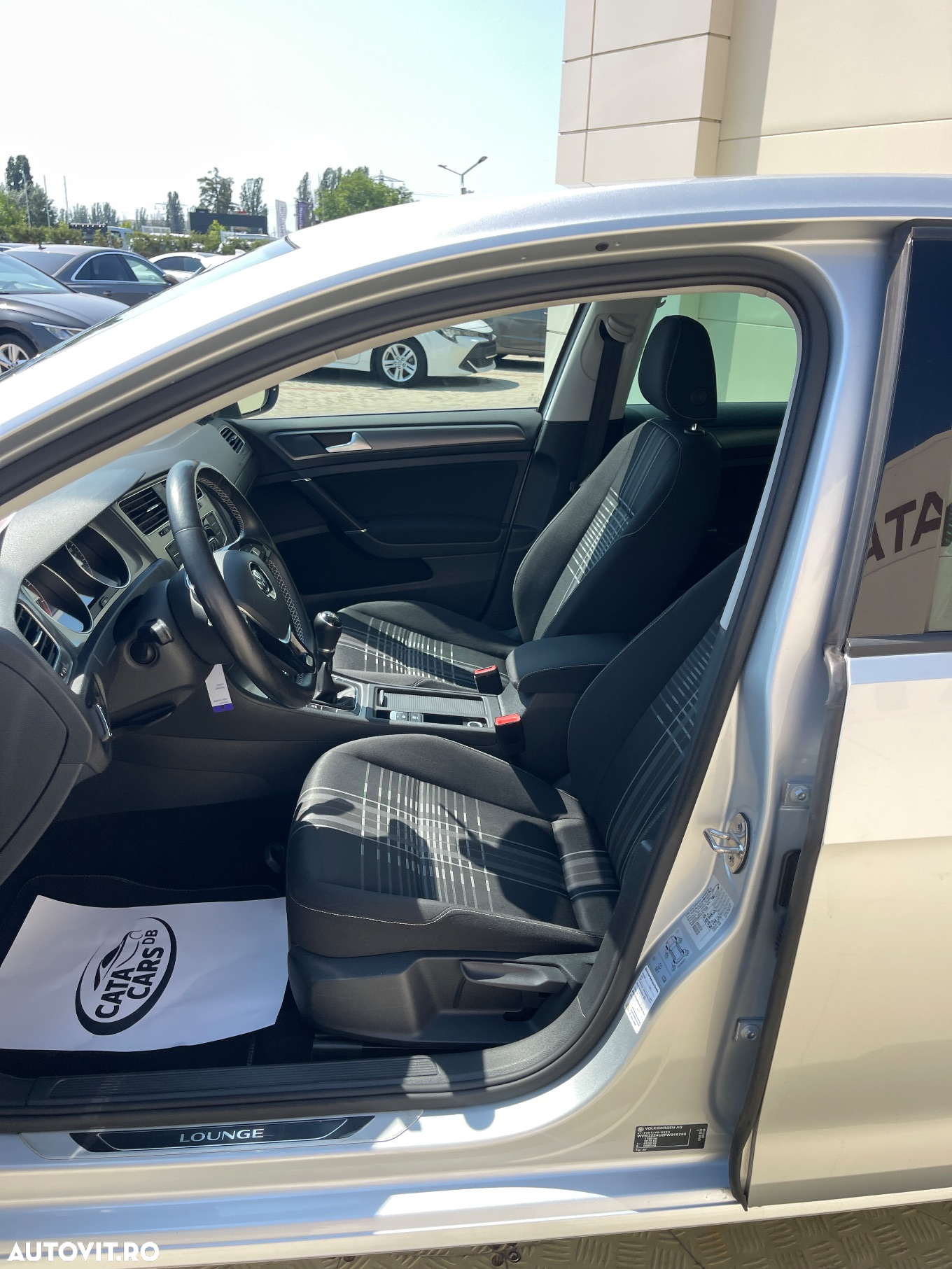 Volkswagen Golf 1.2 TSI BlueMotion Technology Lounge - 30