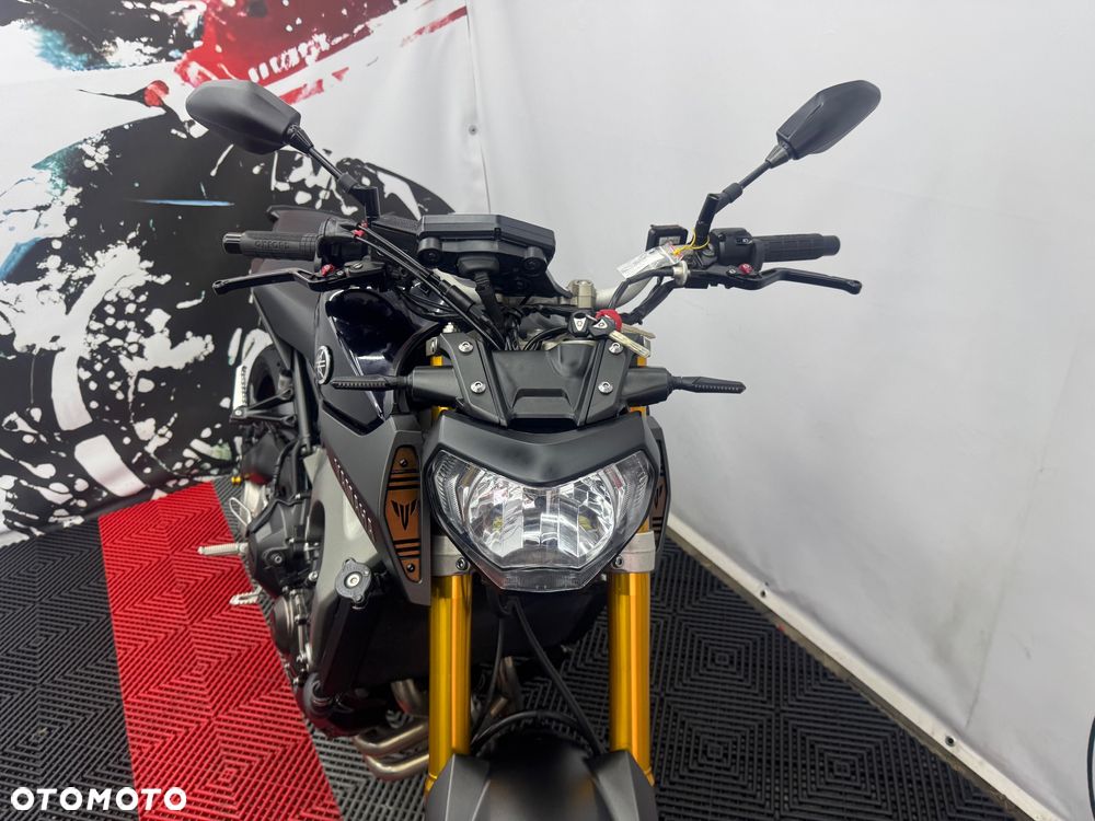 Yamaha MT - 37