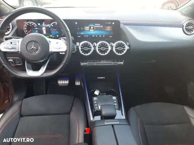 Mercedes-Benz EQA 300 4MATIC - 12