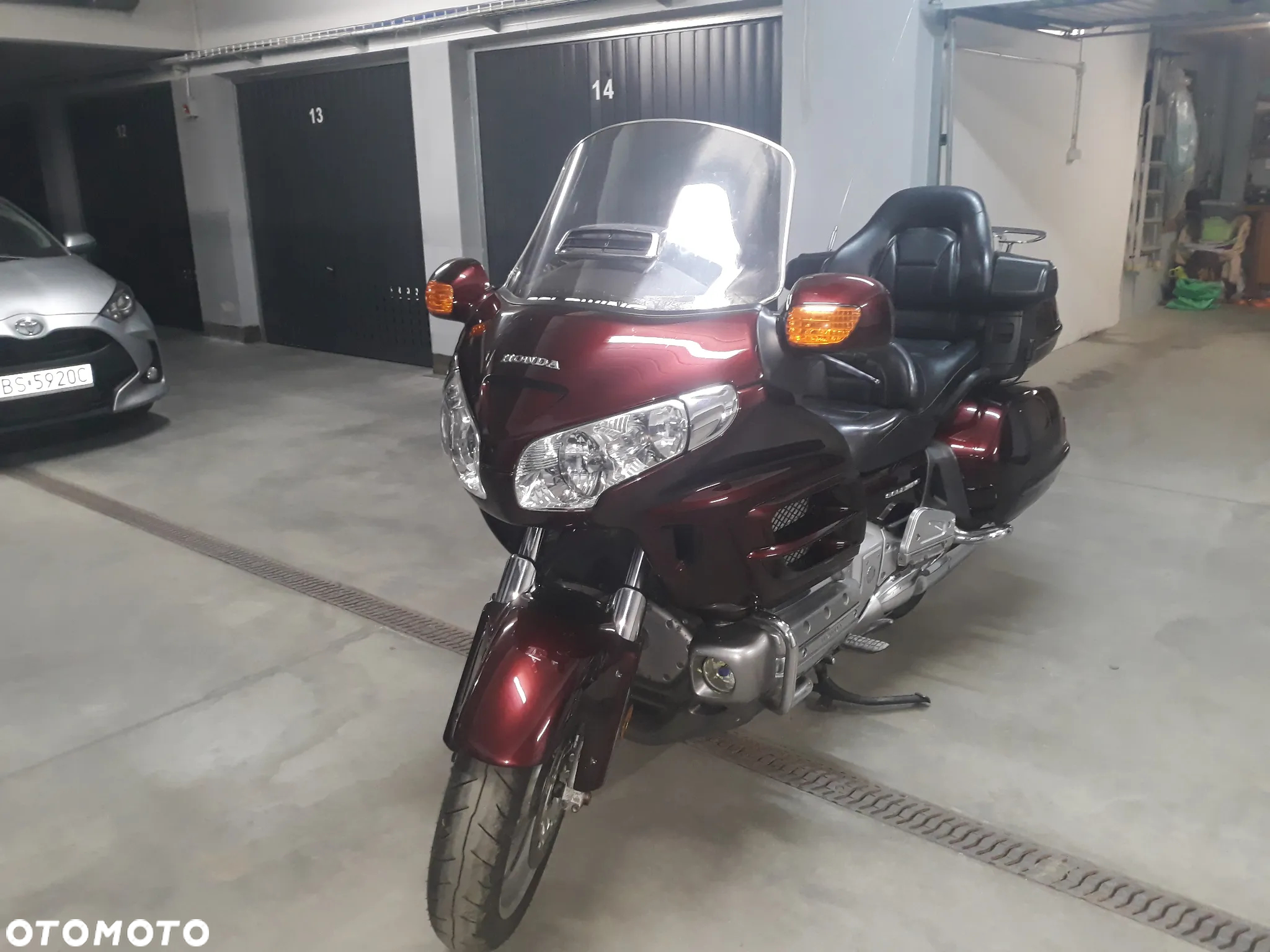 Honda GL - 13