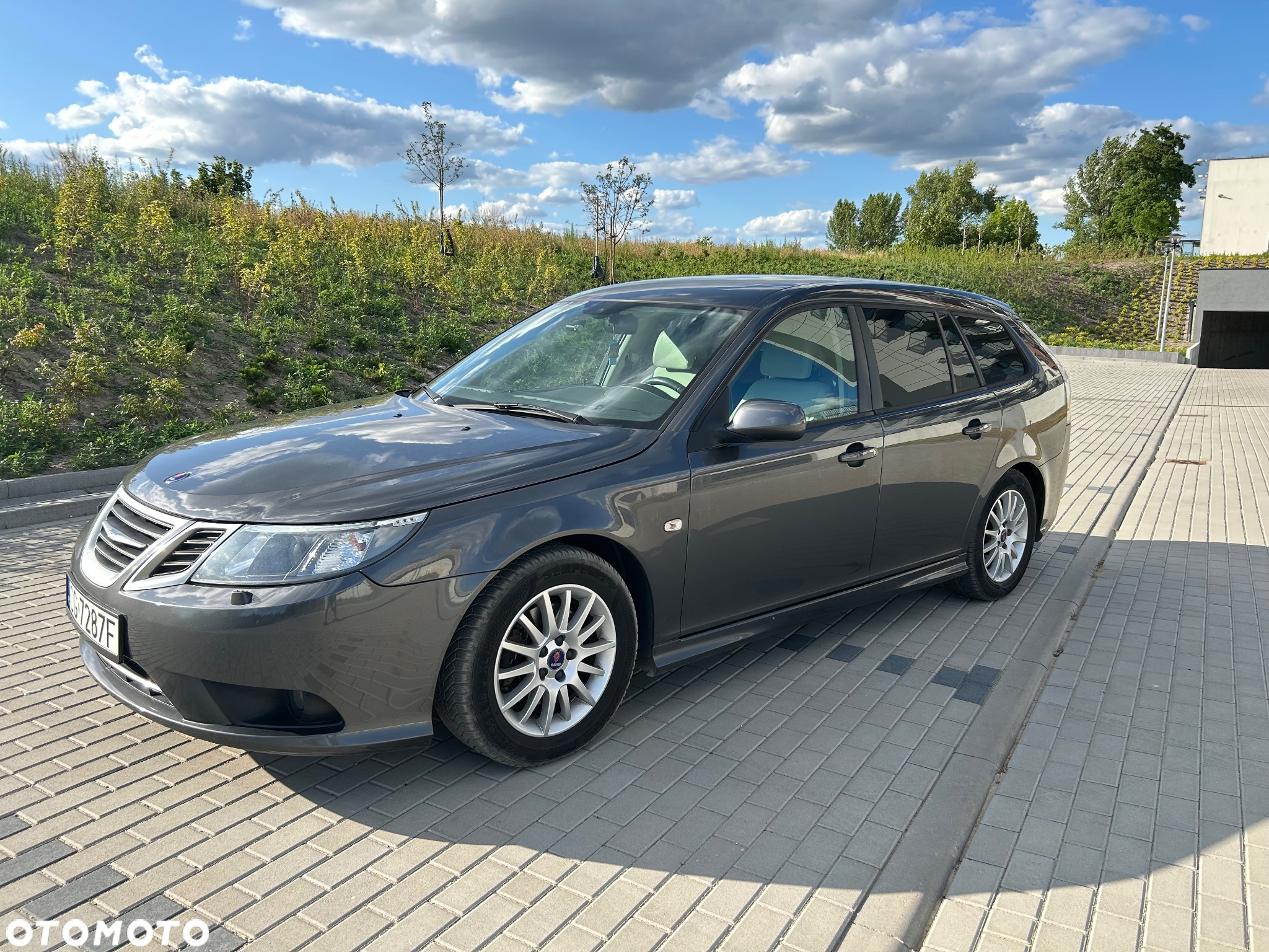Saab 9-3 - 19
