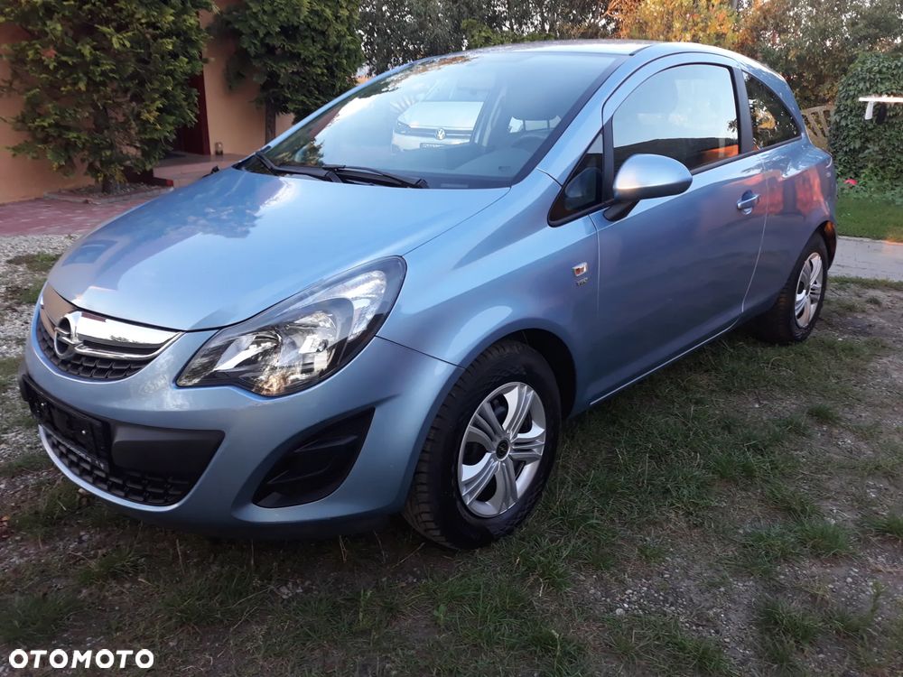 Opel Corsa 1.4 16V Limited Edition - 1