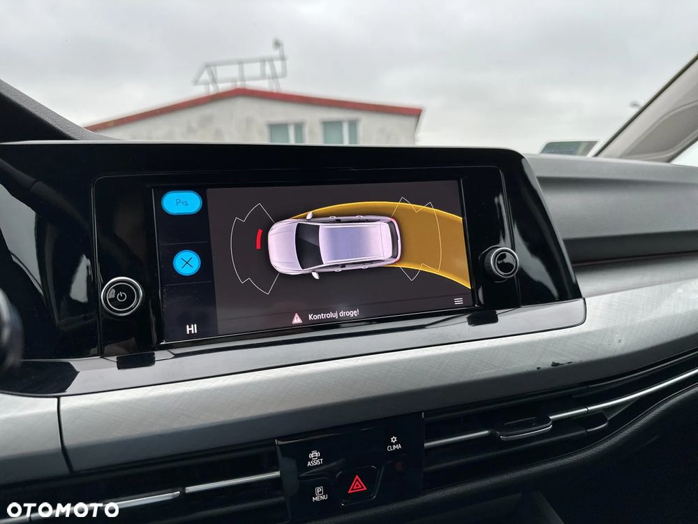 Volkswagen Golf 2.0 TDI Life - 24