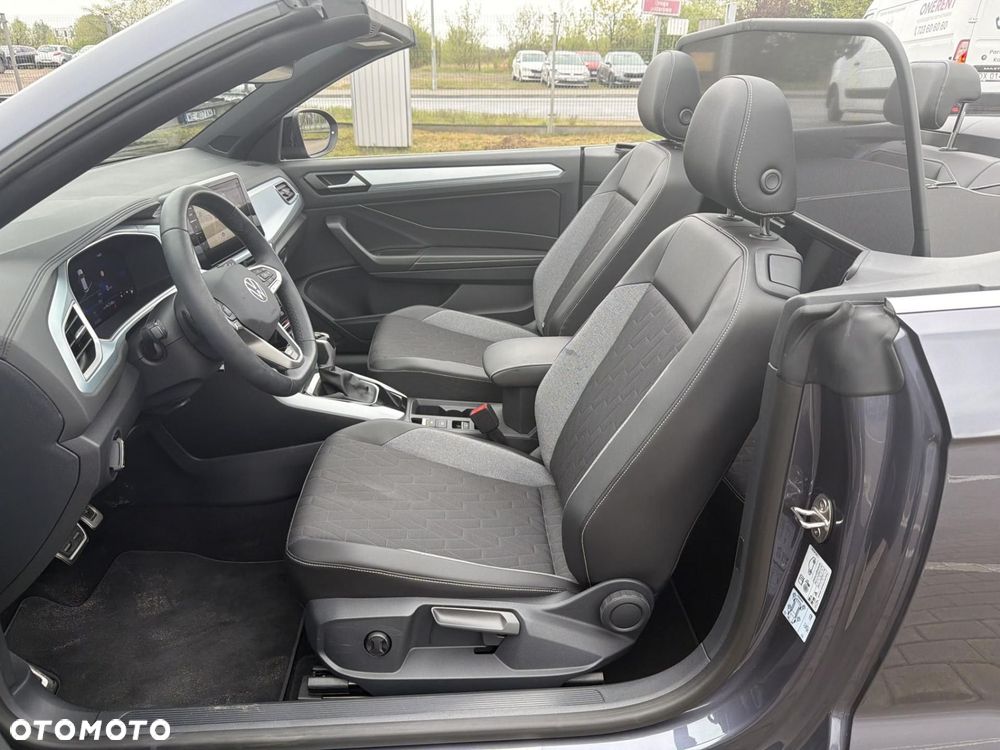 Volkswagen T-Roc - 12
